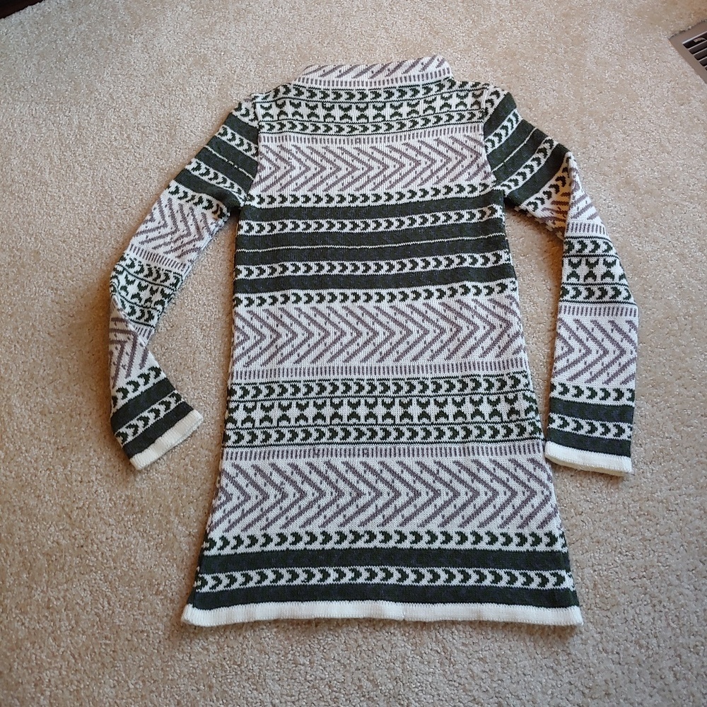 Cotton emporium green&white Tunic sweater